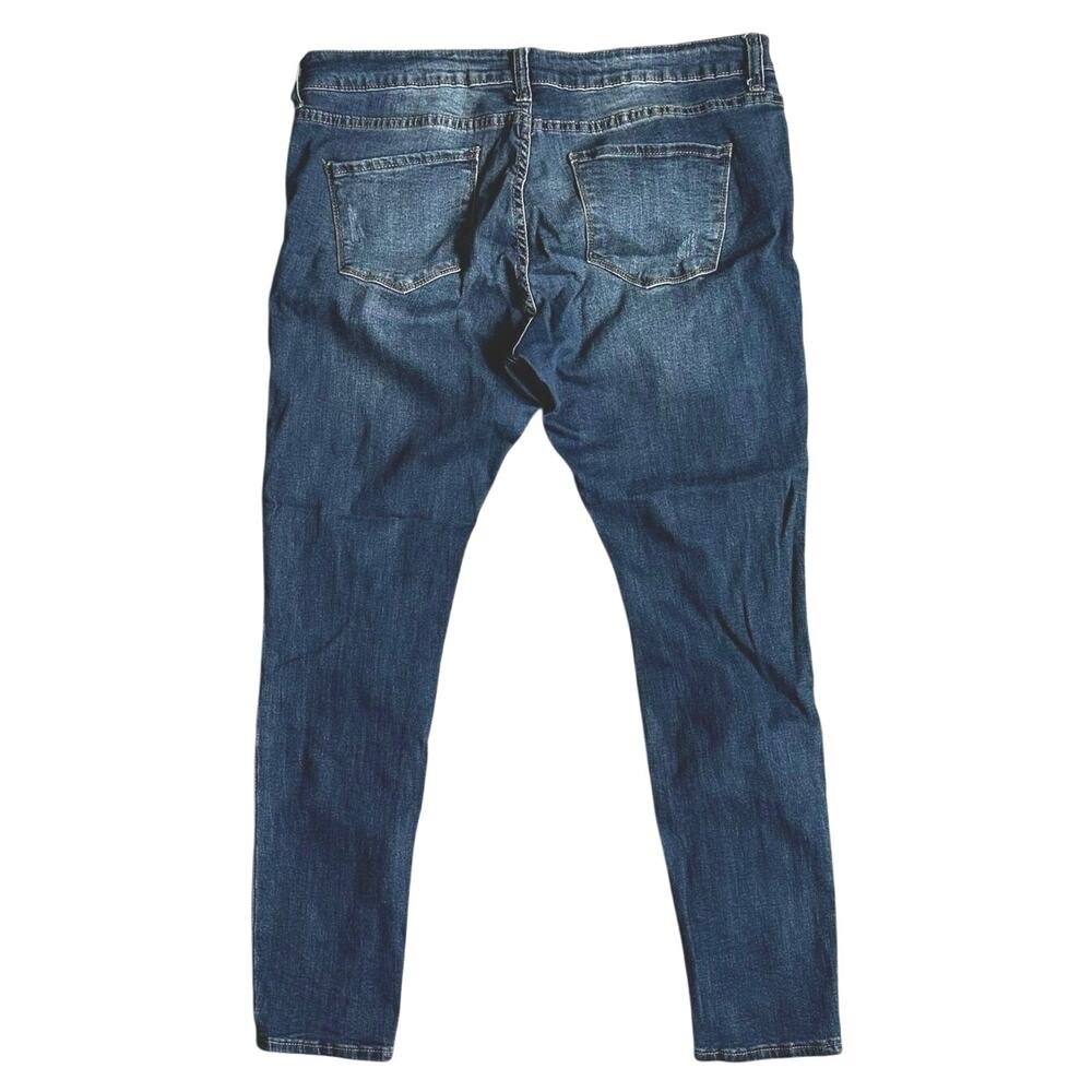 S.O.N.G. Jeans - Picture 7 of 7